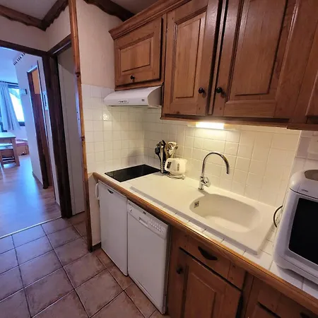 Diamant - Jolie En Etage Eleve - Vue Pistes Mae-0033 لا بلاني